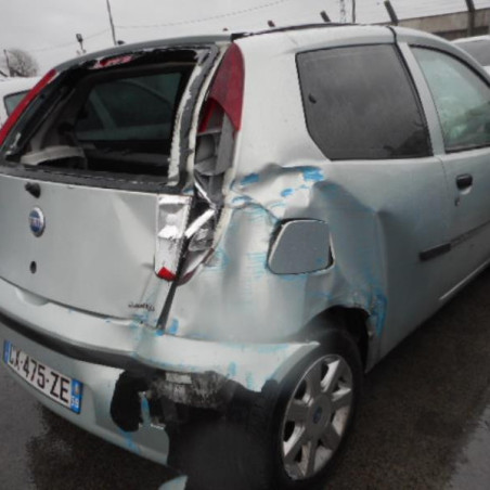 Custode arriere gauche FIAT PUNTO 2