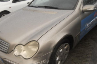 Eclairage de plafonnier MERCEDES CLASSE C 203