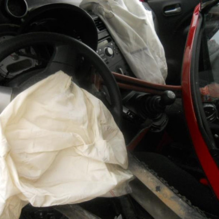 Custode avant droit (porte) OPEL AGILA B