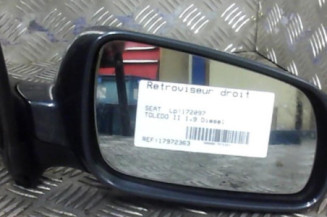 Retroviseur droit SEAT TOLEDO 2 Photo n°1