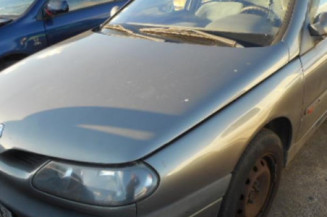 Bras essuie glace arriere RENAULT LAGUNA 1 Photo n°1