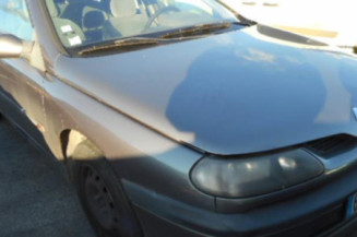 Bras essuie glace arriere RENAULT LAGUNA 1