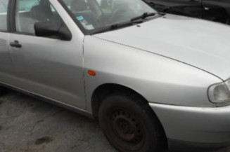 Bras essuie glace arriere SEAT IBIZA 2