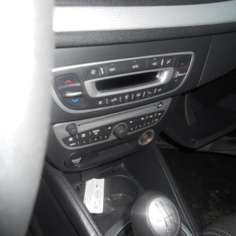 Leve vitre electrique arriere droit RENAULT MEGANE 3 Photo n°9