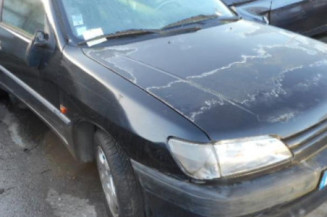 Interrupteur de leve vitre avant gauche PEUGEOT 306