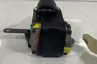 Pretensionneur de ceinture avant gauche TOYOTA YARIS 2