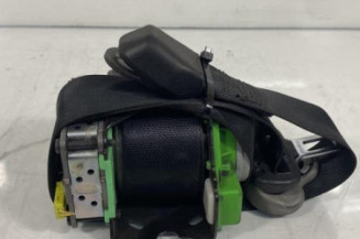 Pretensionneur de ceinture avant gauche TOYOTA YARIS 2