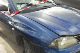 Malle/Hayon arriere SEAT CORDOBA 2
