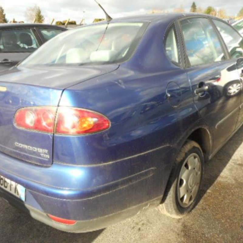 Malle/Hayon arriere SEAT CORDOBA 2 Photo n°4