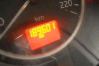 Poignee interieur avant droit RENAULT CLIO 2