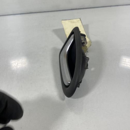 Poignee interieur avant gauche RENAULT CLIO 2