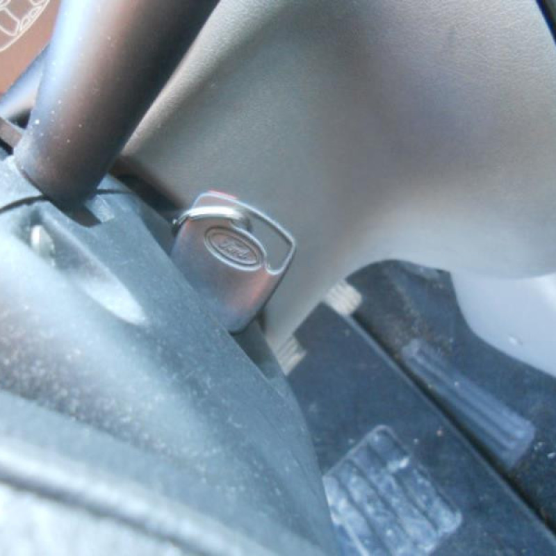 Neiman FORD FIESTA 4 Photo n°10