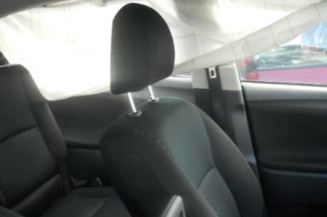 Serrure avant gauche TOYOTA VERSO