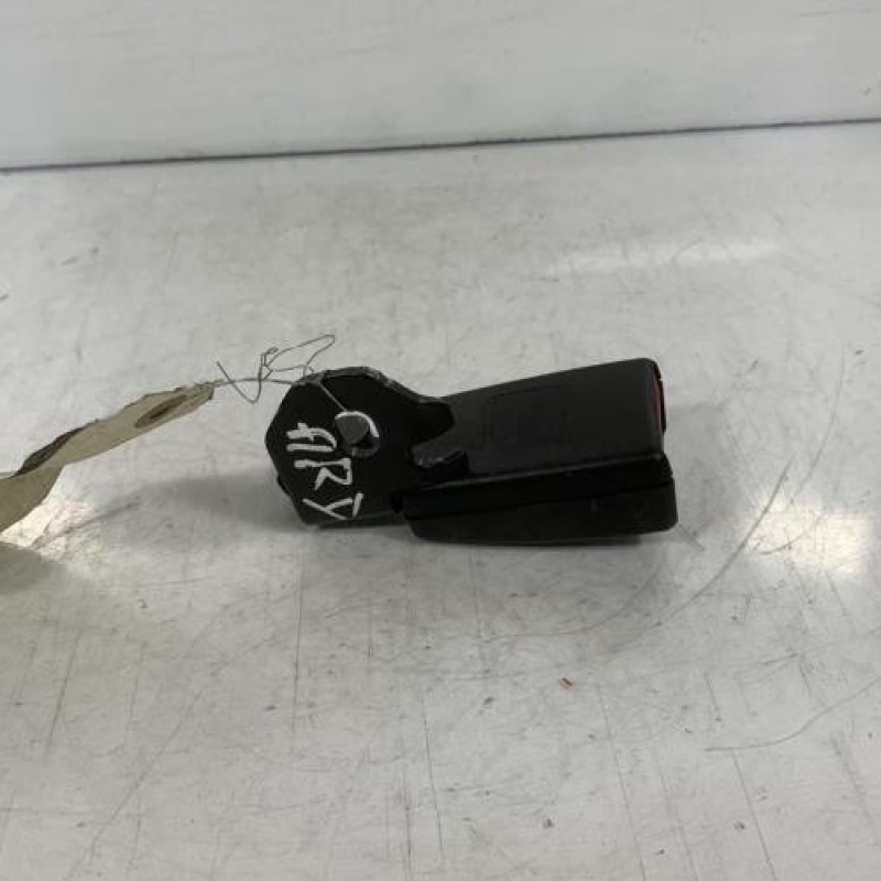 Attache ceinture arriere droit OPEL CORSA D Photo n°3