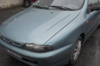 Moteur essuie glace arriere FIAT BRAVO 1
