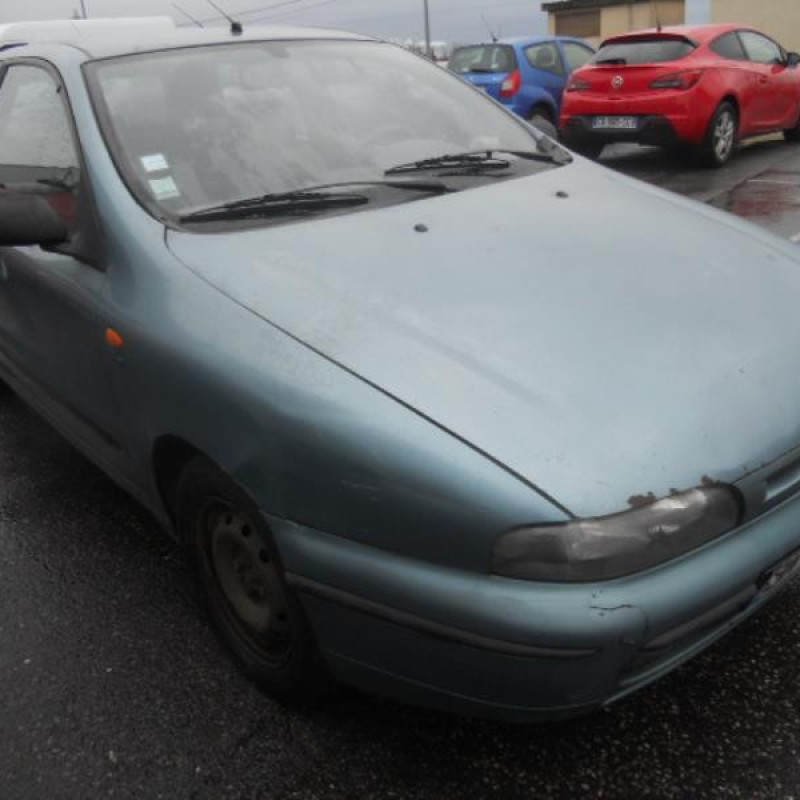 Moteur essuie glace arriere FIAT BRAVO 1 Photo n°4