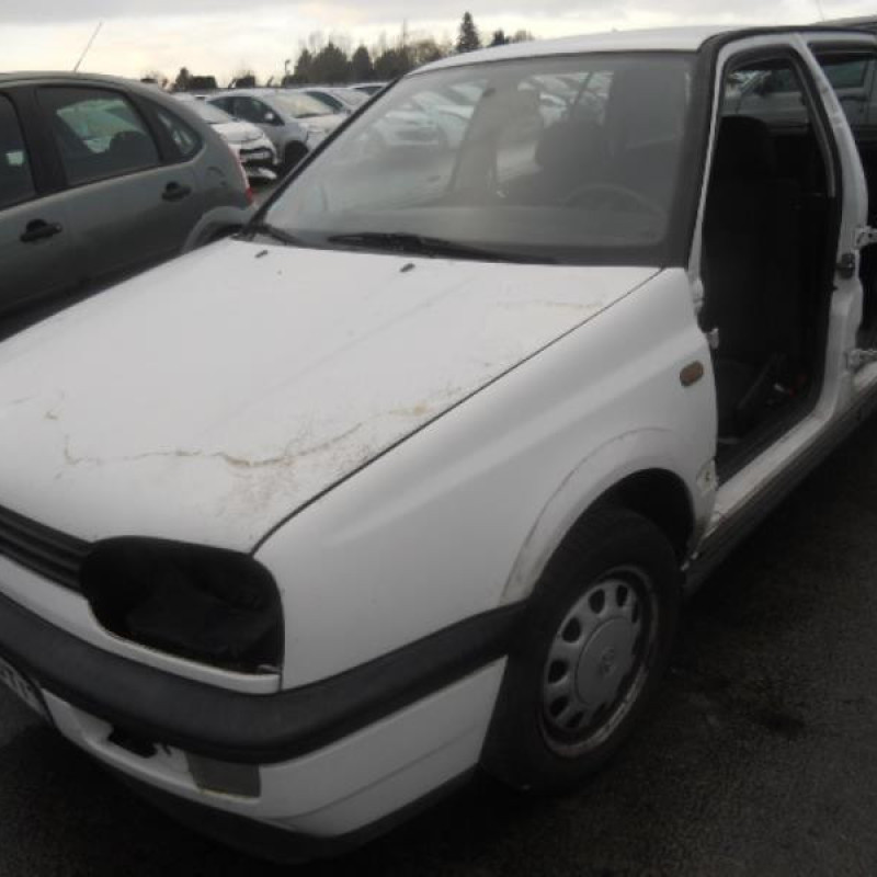 Serrure de coffre VOLKSWAGEN GOLF 3 Photo n°4