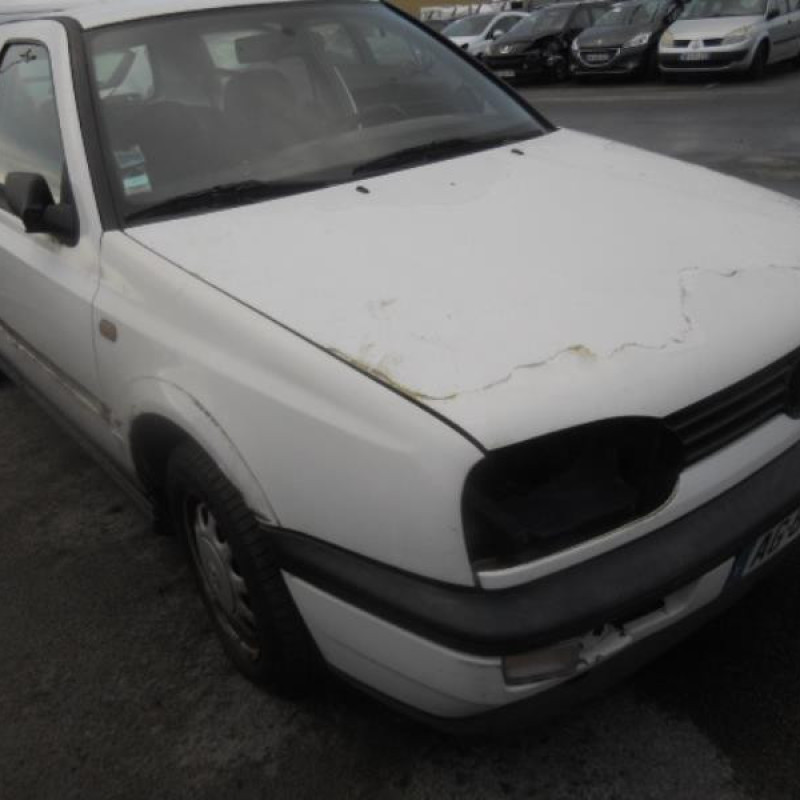 Serrure de coffre VOLKSWAGEN GOLF 3 Photo n°5