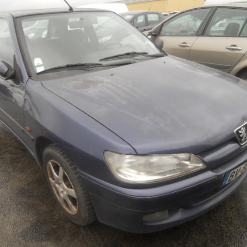 Face avant PEUGEOT 306 Photo n°3