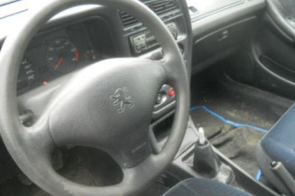Face avant PEUGEOT 306