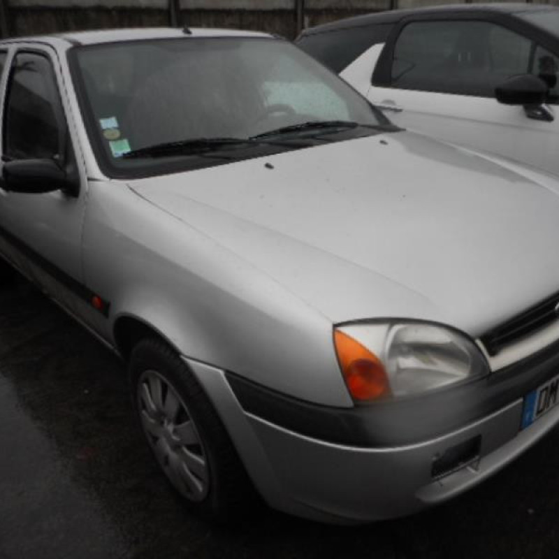 Leve vitre electrique avant droit FORD FIESTA 4 Photo n°4