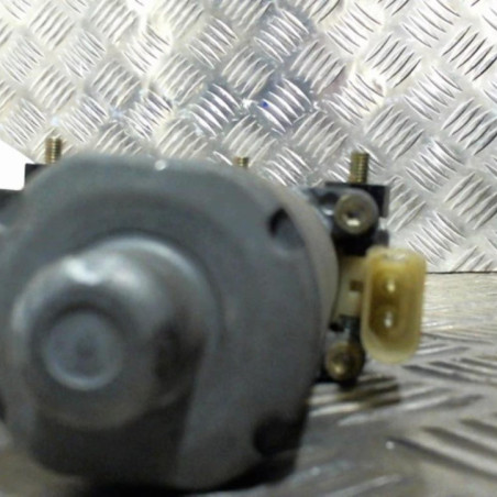 Leve vitre electrique avant gauche FORD FIESTA 4