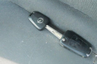 Serrure avant gauche OPEL ZAFIRA B