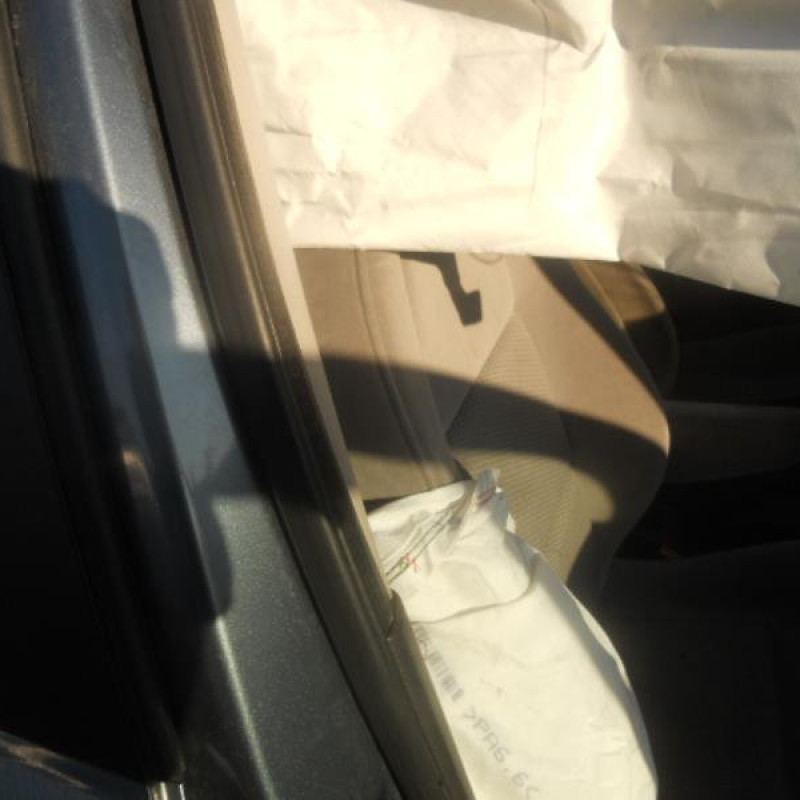 Leve vitre electrique arriere gauche PEUGEOT 307 Photo n°8