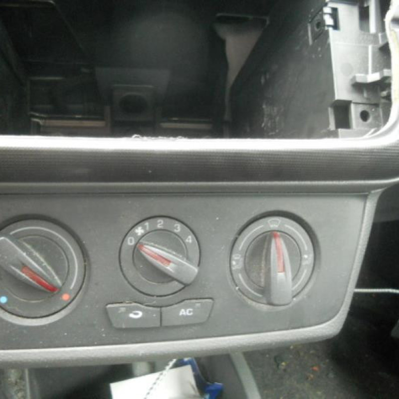 Commande chauffage SEAT IBIZA 4 Photo n°10