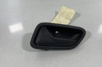 Poignee interieur avant gauche SUZUKI IGNIS 2