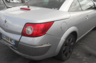 Eclairage de plafonnier RENAULT MEGANE 2