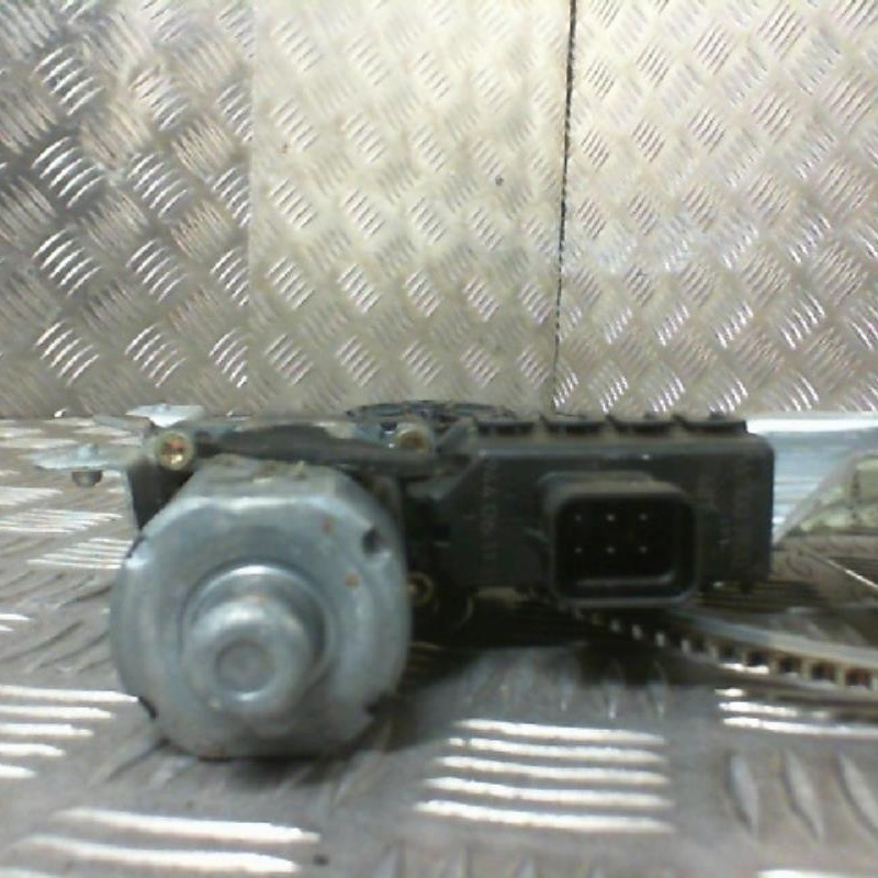 Leve vitre electrique avant droit OPEL ASTRA G Photo n°2