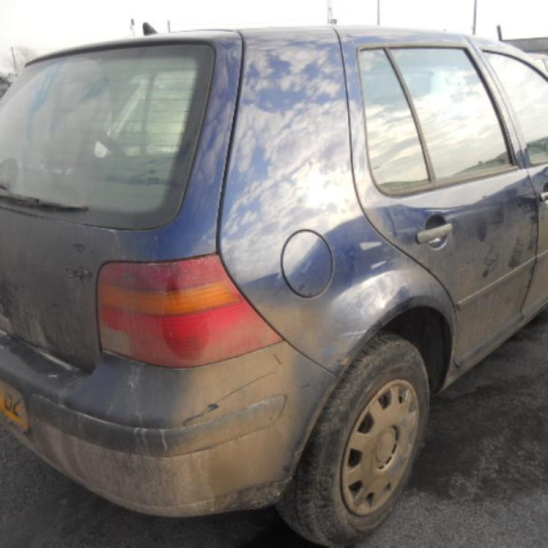 Serrure de coffre VOLKSWAGEN GOLF 4 Photo n°3