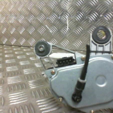 Moteur essuie glace arriere VOLKSWAGEN GOLF 4