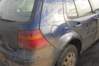 Moteur essuie glace arriere VOLKSWAGEN GOLF 4