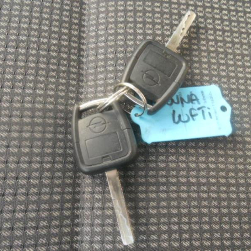 Bras essuie glace arriere OPEL VECTRA C Photo n°7