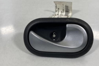 Poignee interieur arriere gauche RENAULT CLIO 3