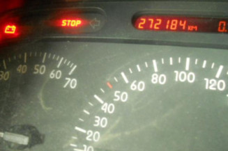 Interrupteur de leve vitre arriere gauche RENAULT LAGUNA 1