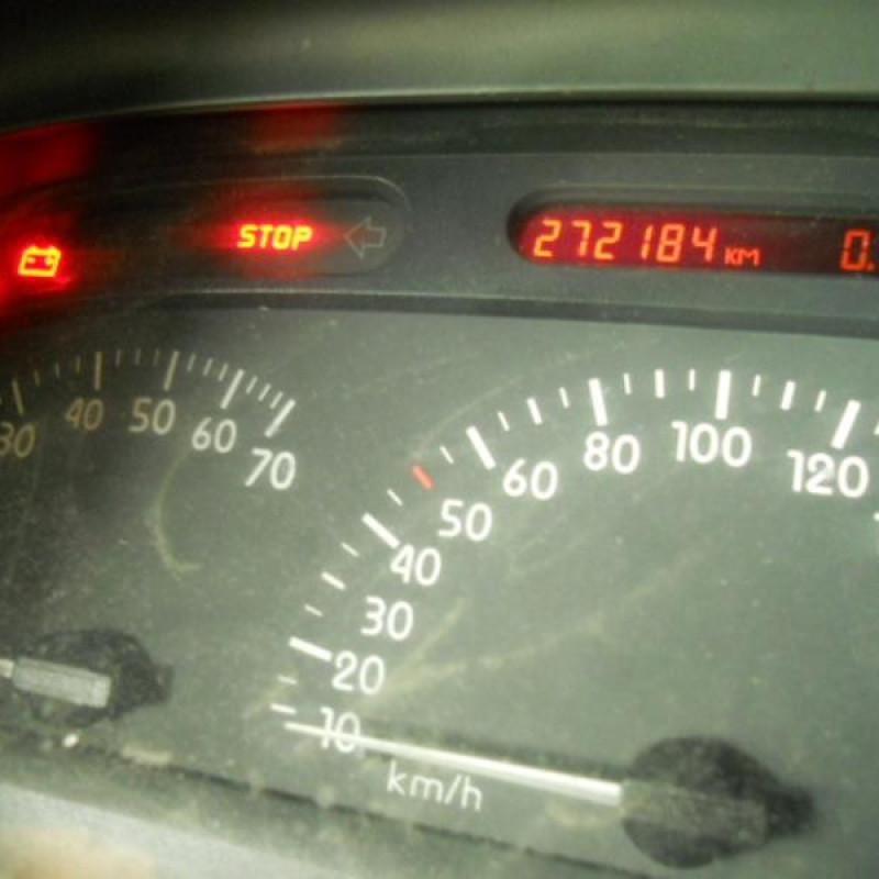 Interrupteur de leve vitre arriere gauche RENAULT LAGUNA 1 Photo n°10