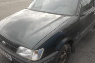 Optique avant principal droit (feux)(phare) FORD FIESTA 3