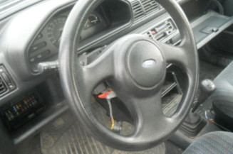 Optique avant principal droit (feux)(phare) FORD FIESTA 3