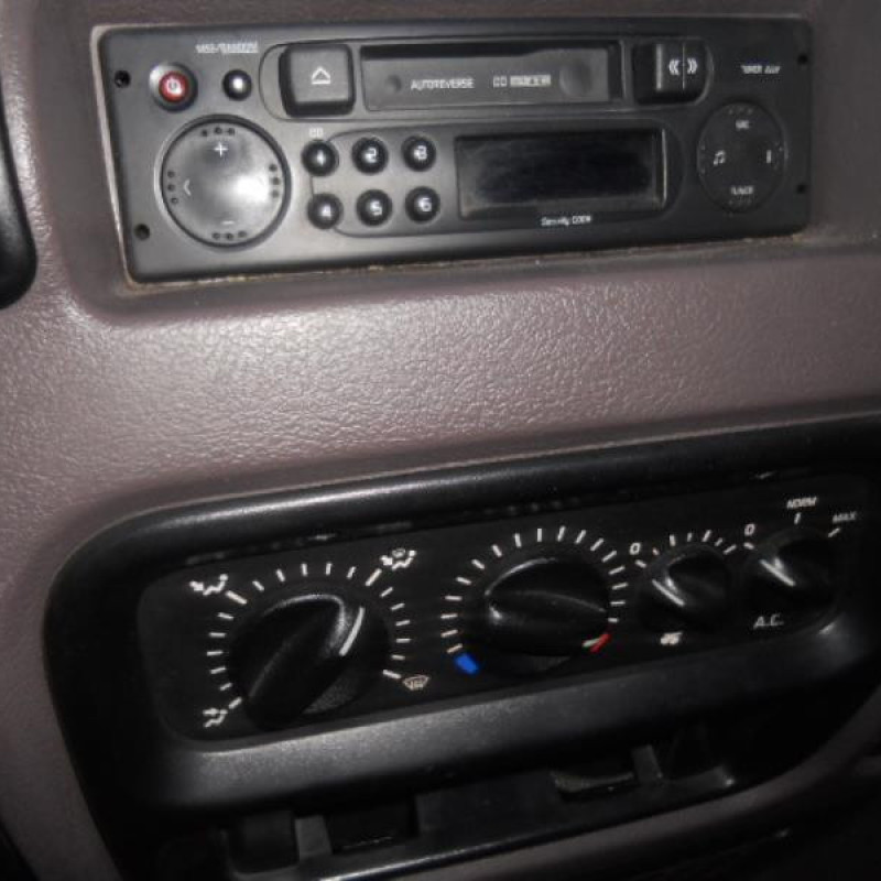 Serrure avant droit RENAULT MASTER 2 Photo n°9