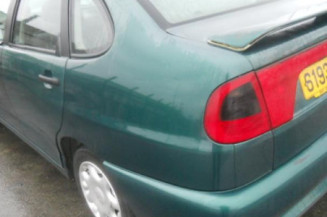 Serrure avant gauche SEAT CORDOBA 1