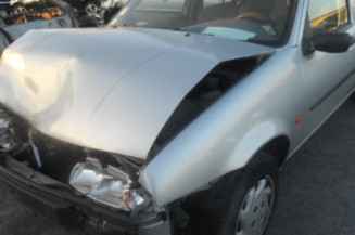 Leve vitre mecanique avant droit FORD FIESTA 4
