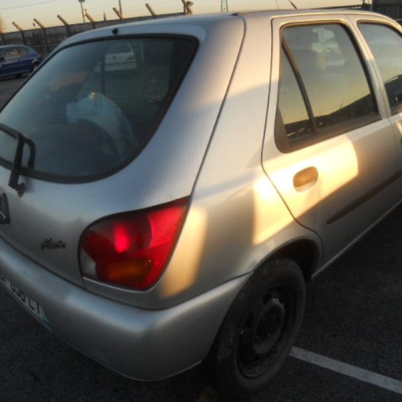 Leve vitre mecanique avant droit FORD FIESTA 4 Photo n°5