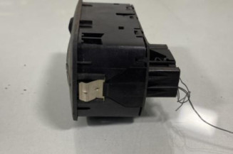 Interrupteur de leve vitre avant gauche OPEL CORSA D