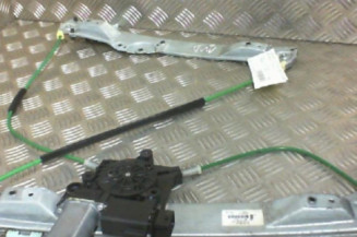 Leve vitre electrique avant droit OPEL CORSA D Photo n°1