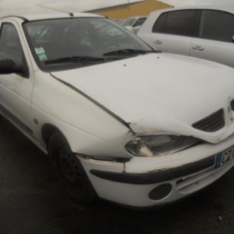 Serrure avant droit RENAULT MEGANE 1 Photo n°5