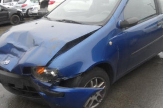 Moteur essuie glace arriere FIAT PUNTO 2