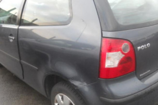 Bras essuie glace avant gauche VOLKSWAGEN POLO 4